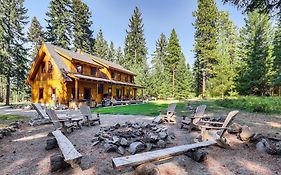 Cle Elum Mountain Cabin With Hot Tub And Trails!